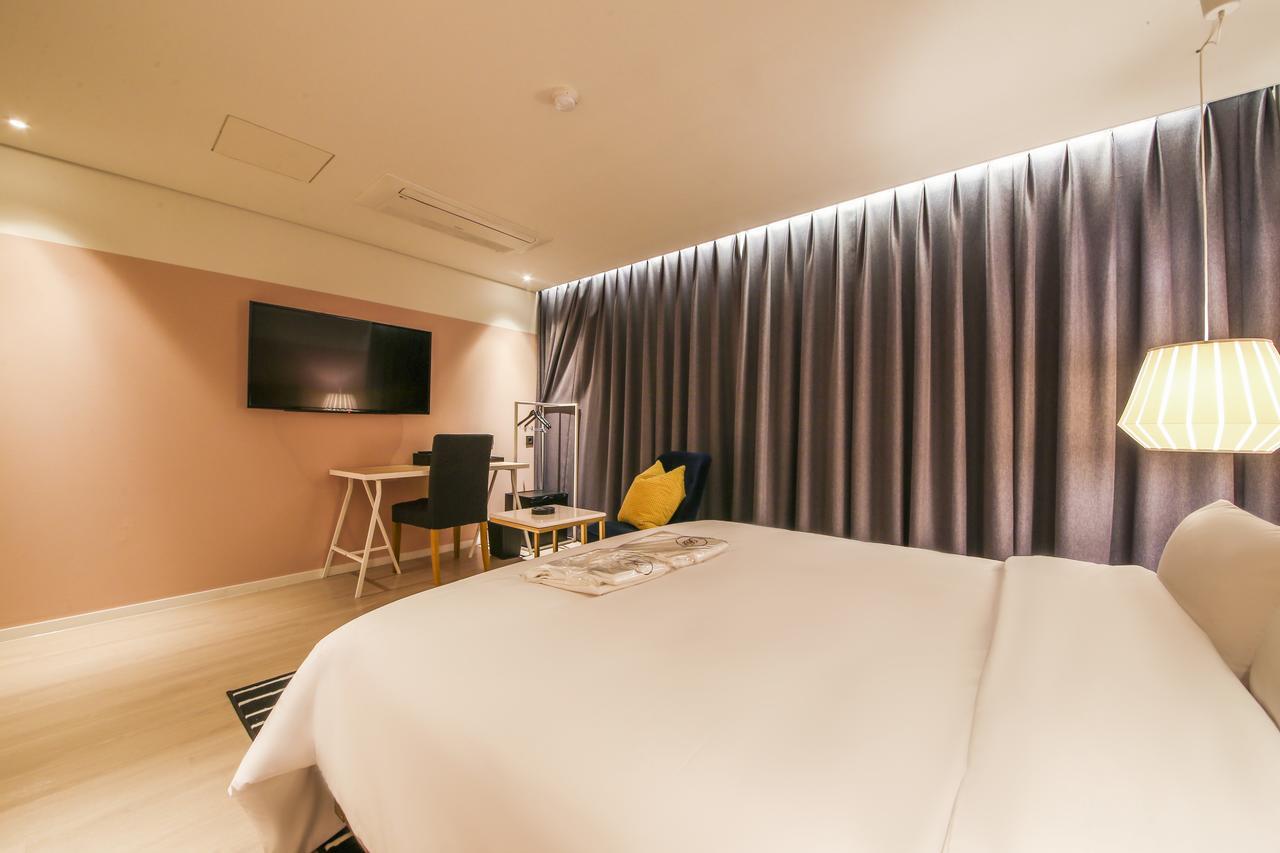 Hotel Londoner Hwamyeong Pusan Zewnętrze zdjęcie